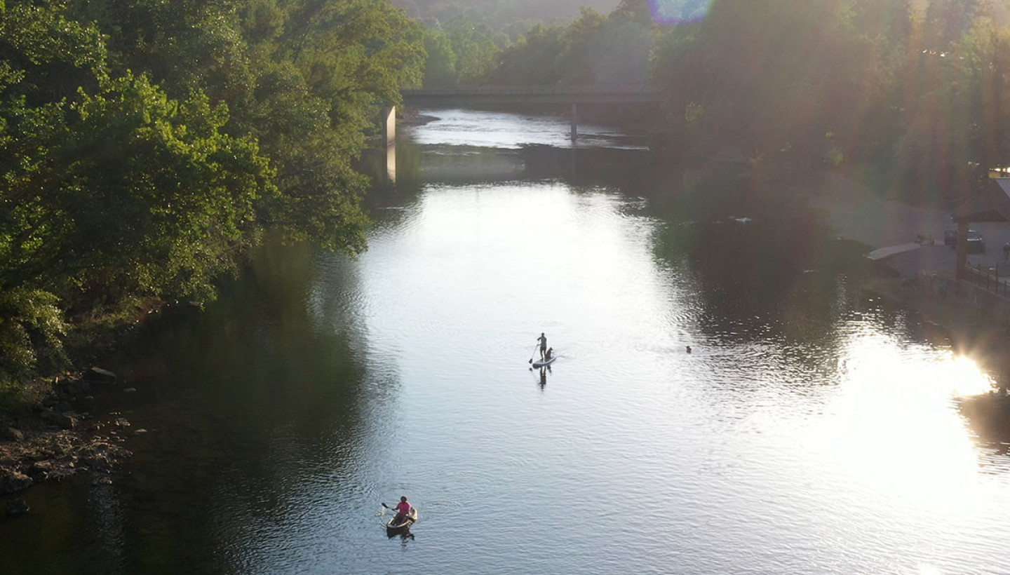 paddling on greenbrier river at ronceverte wv 1200x900