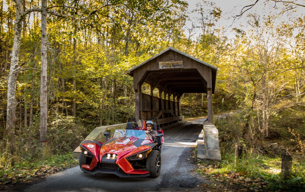 red slingshot roadster at herns mill.