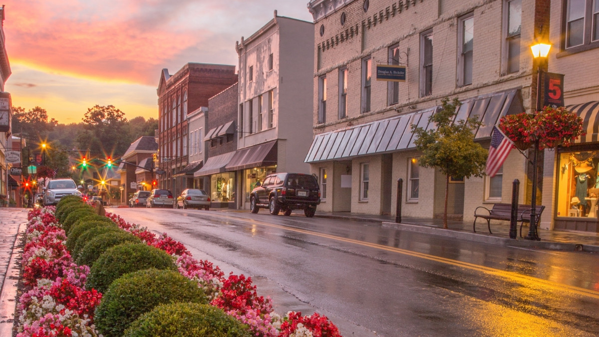 The streetscape of Lewisburg, West Virginia at sunset.